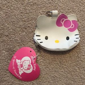 Hello Kitty keychain change holder